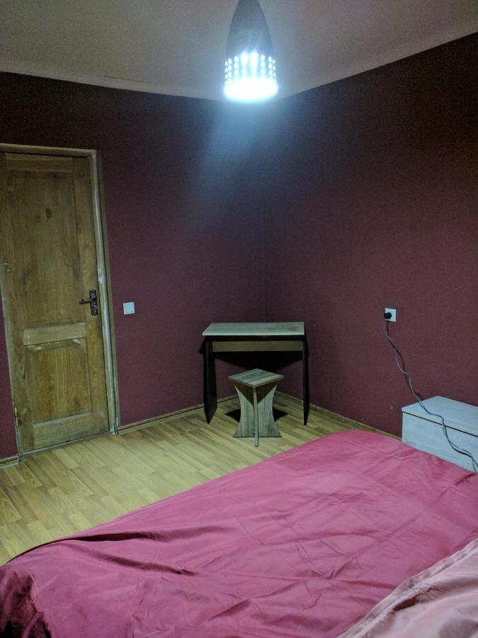 Your Hostel 第比利斯 外观 照片